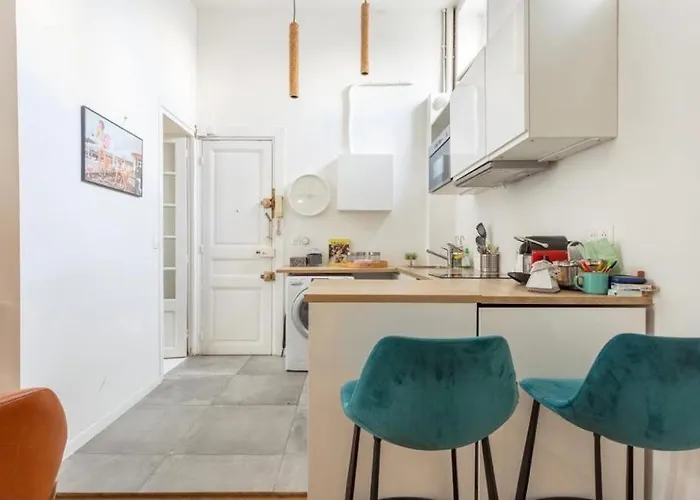 Modern, Spacious Facing The Arc De Triomphe Διαμέρισμα *